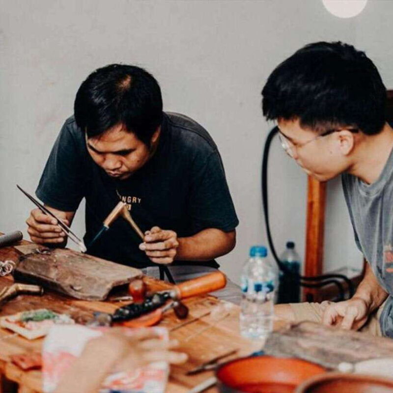 bali-uluwatu-make-your-own-silver-jewelry-class
