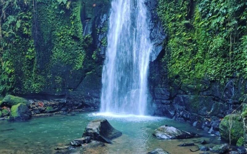 bali-waterfall-tour-with-lunch-views-of-mount-batur