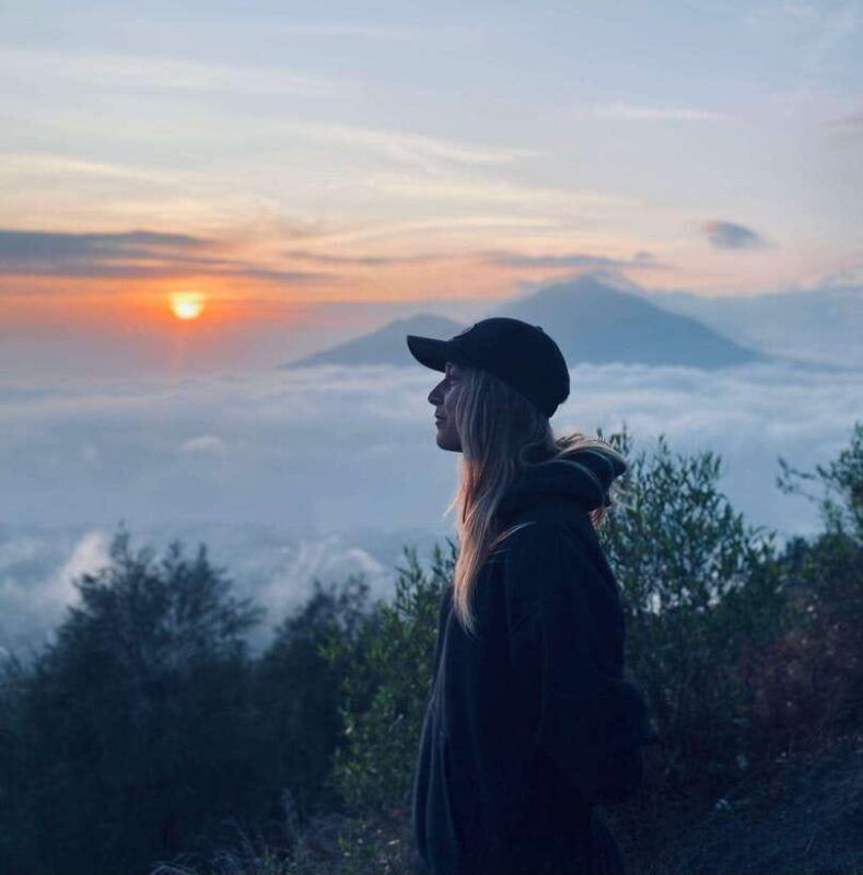 balimount-batur-sunrise-treking-with-guide-and-breakfest
