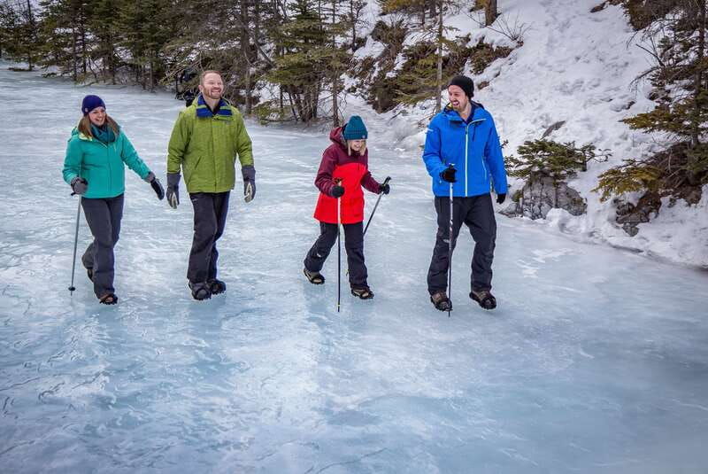 banff-grotto-canyon-icewalk