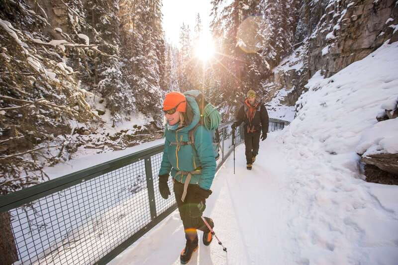 banff-johnston-canyon-explorer