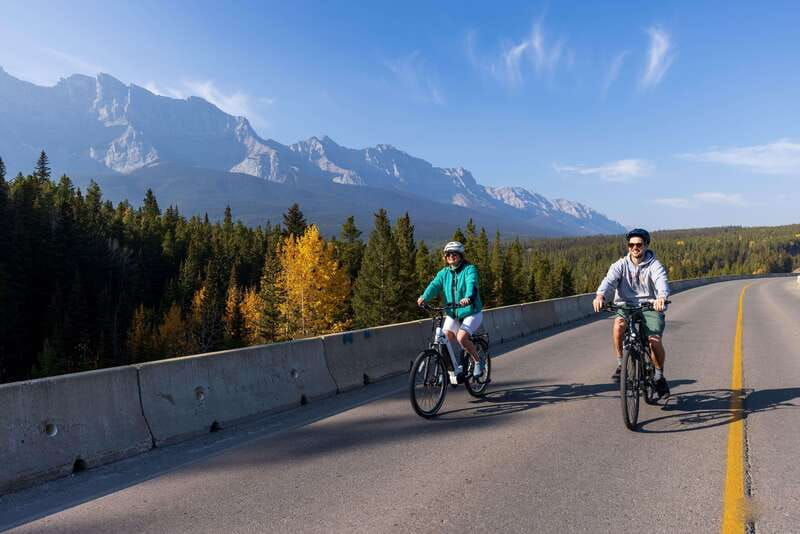 banff-mountain-lakeside-guided-e-bike-tour