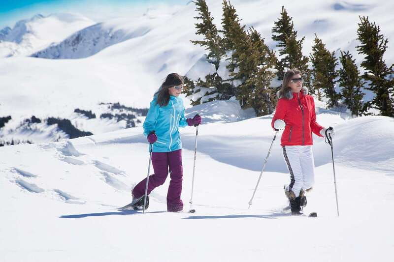 banff-national-park-sunshine-meadows-snowshoeing-experience
