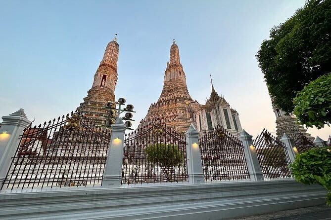 Bangkok: A 4 Hours Tuk Tuk Sightseeing Tour At Iconic Landmarks - Transportation, Guides, and Overall Value