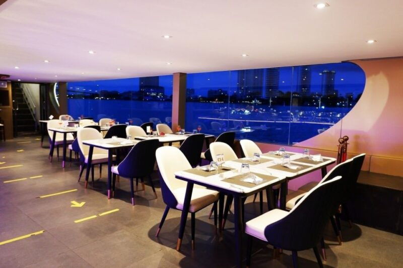 bangkok-chao-phraya-buffet-dinner-viva-alangka-cruise