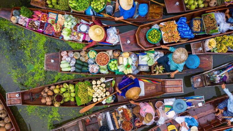 bangkok-damnoen-saduak-and-train-market-with-boat-ride