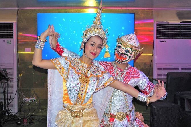 Bangkok Dinner Cruise with Intl Buffet, Live Music & Hotel Pickup - The Itinerary in Detail