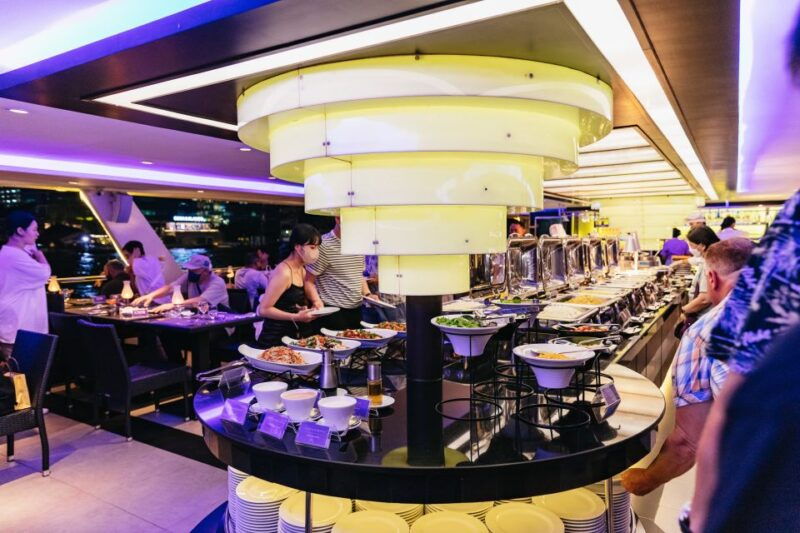bangkok-river-dinner-cruise-on-the-chao-phraya-princess