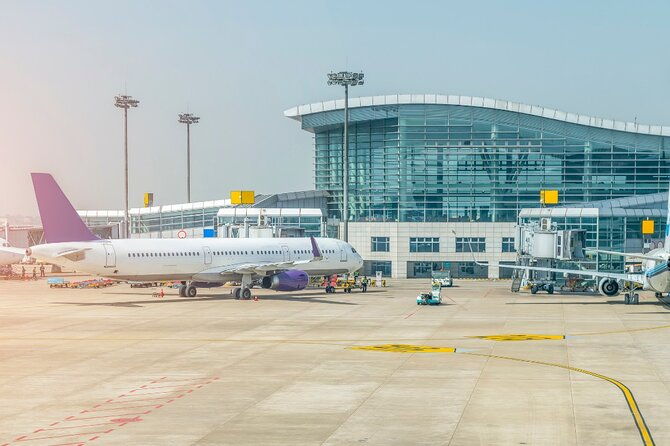 Bangkok Suvannabhumi Airport : Fasttrack Immigration Service Pass - Luggage and Customs Assistance