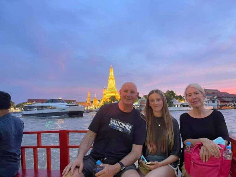 bangkok-tuk-tuk-by-night-with-chinatown-street-food-meal
