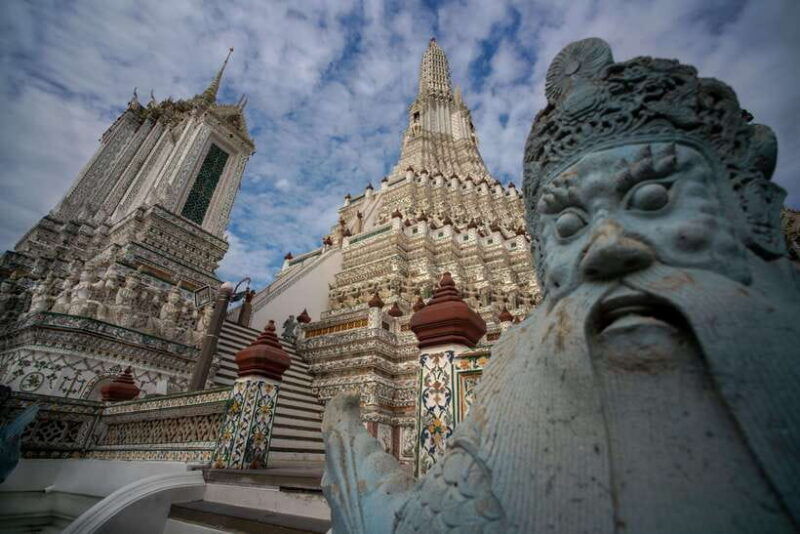 bangkok-wat-pho-and-wat-arun-guided-walking-tour