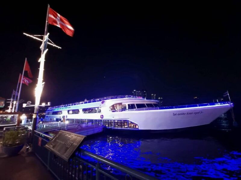 bangkok-white-orchid-chao-phraya-dinner-cruise