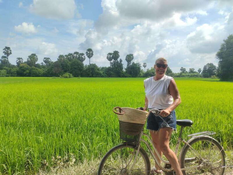 battambang-unique-day-tours-mixing-bicycle-tuk-tuk-lunch