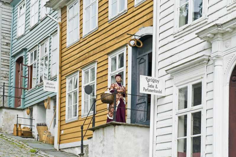 bergen-guided-car-tour-with-old-bergen-museum-fantoft