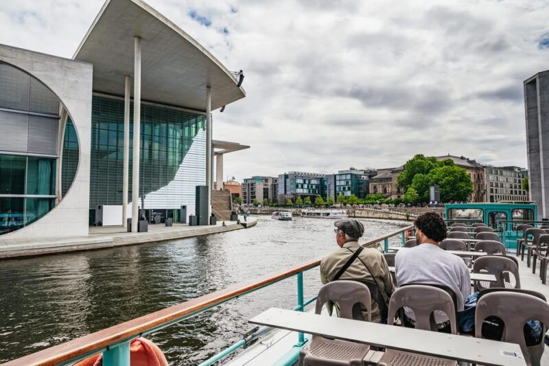 berlin-1-hour-city-sightseeing-cruise