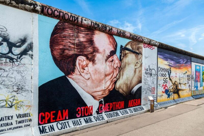 berlin-east-side-gallery-and-cold-war-segway-tour