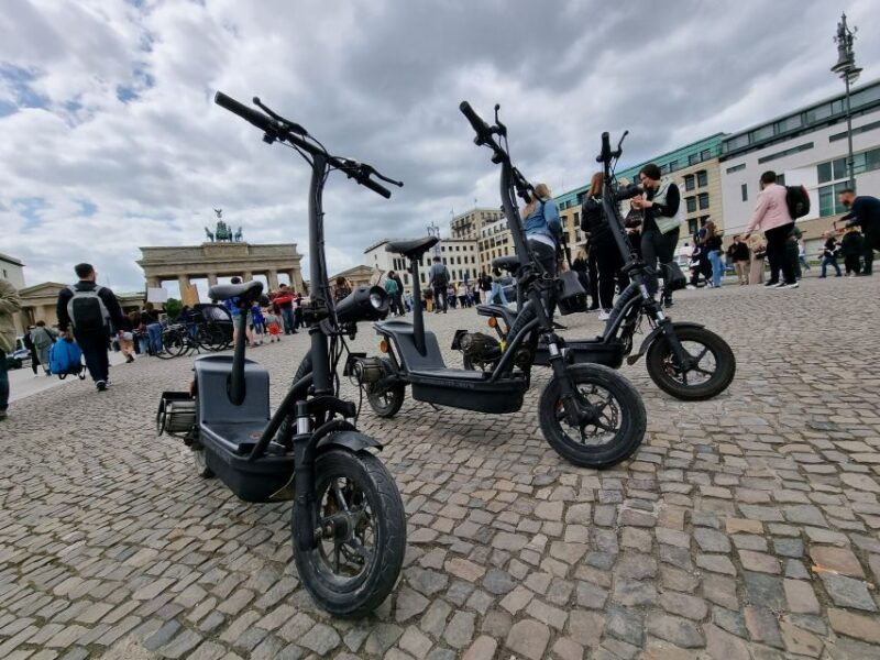 berlin-private-e-scooter-highlights-tour