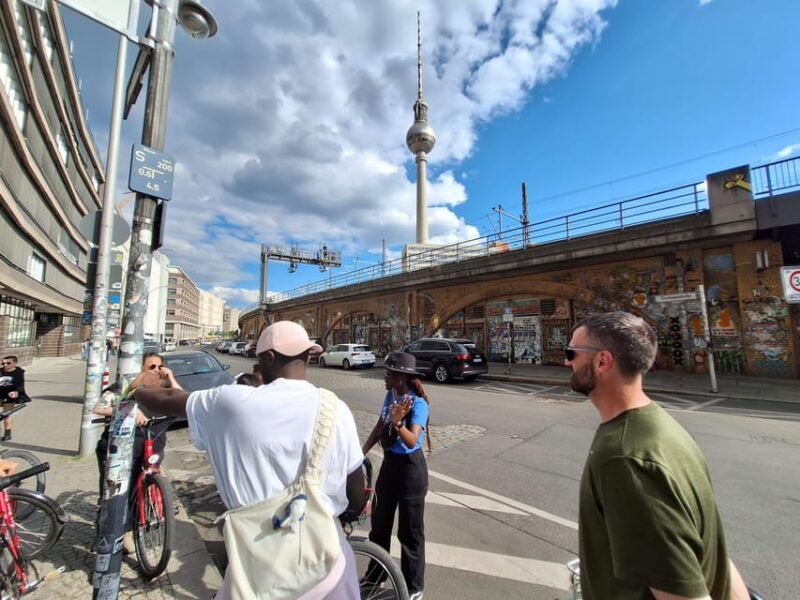 berlin-secrets-of-berlin-bike-tour