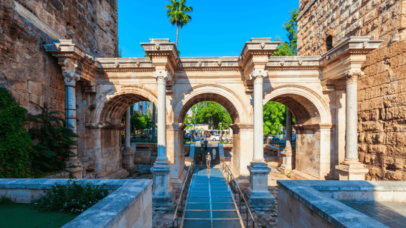 best-of-antalya-private-walking-tour-with-local