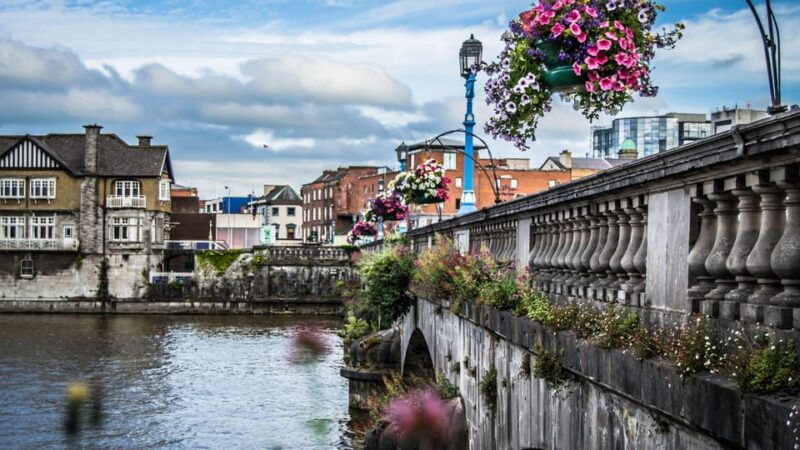 best-of-limerick-private-walking-tour-with-a-local