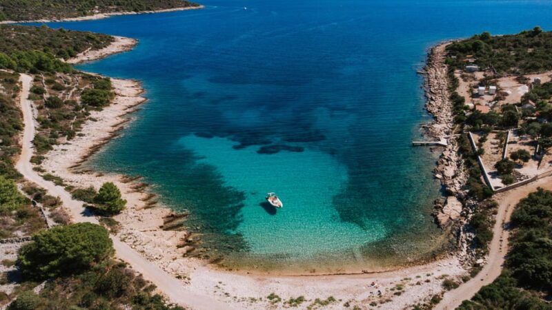 blue-lagoon-half-day-private-boat-tour-2