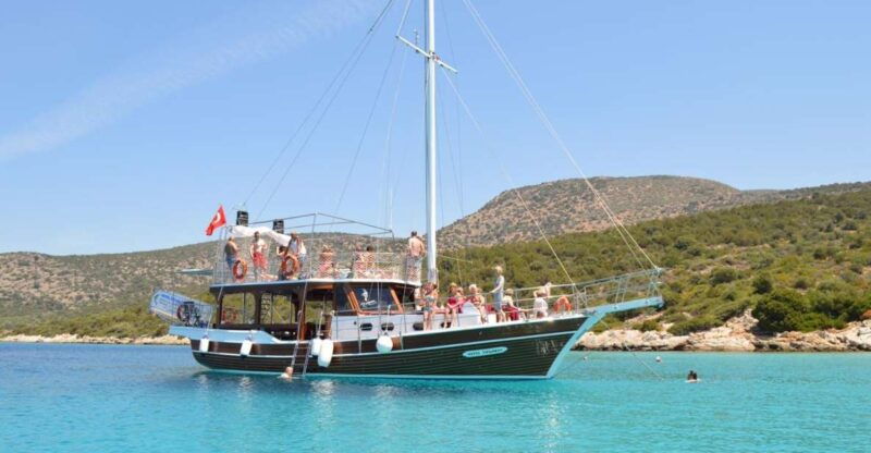 bodrum-orak-or-black-island-boat-tour-with-lunch