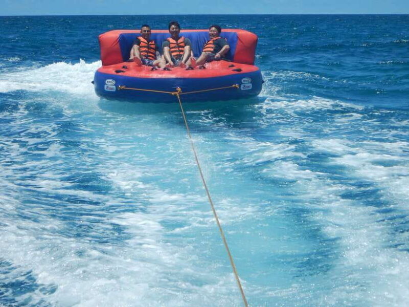 boracay-flying-donut-water-tubing-experience