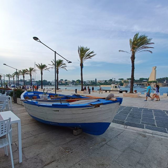brindisi-private-walking-tour-with-a-guide