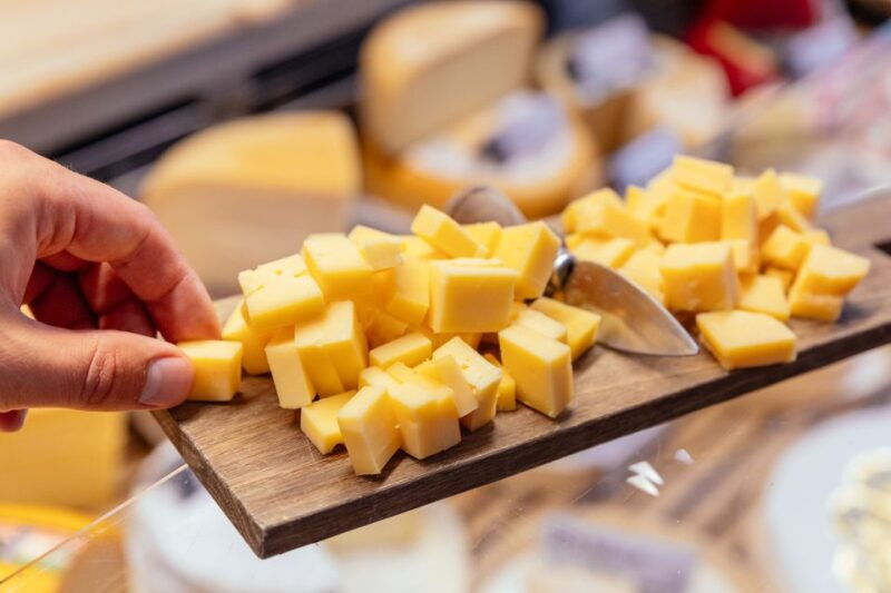 bruges-private-food-tour-10-tastings-with-locals