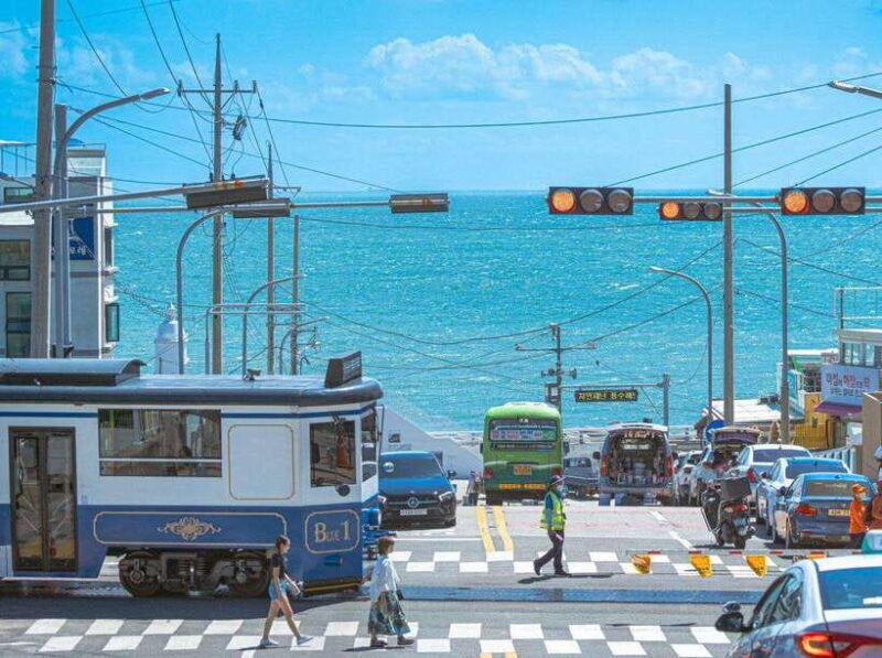 busan-gamcheon-village-and-haeundae-blueline-park-tour