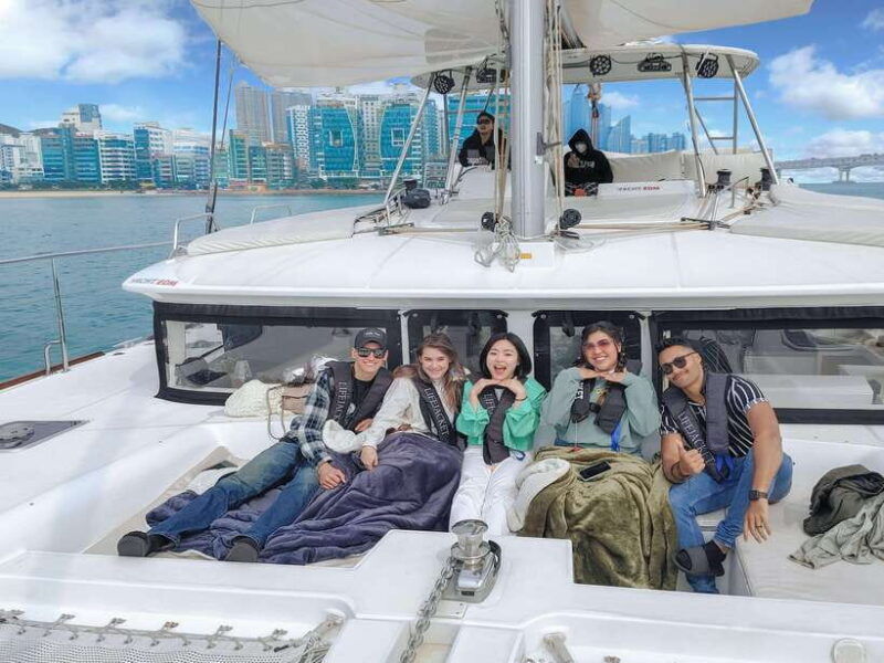 busans-best-sea-temples-yacht-tour-sky-capsule-day-tour