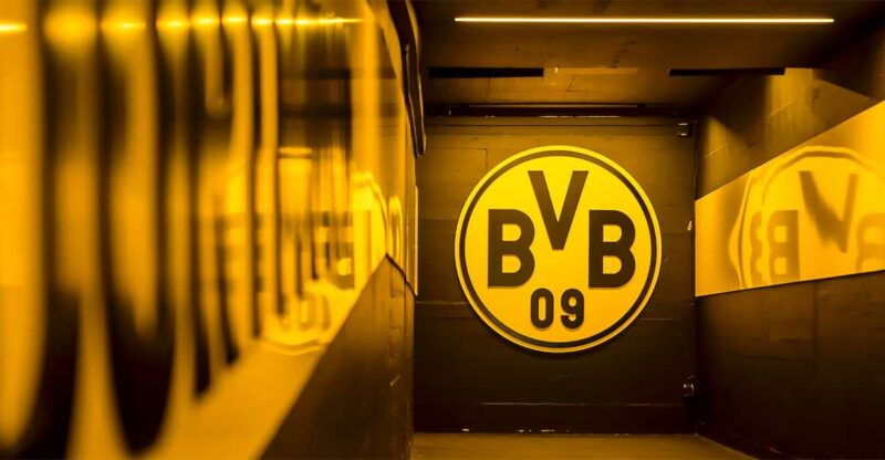 bvb-signal-iduna-park-stadium-access-and-self-guided-tour