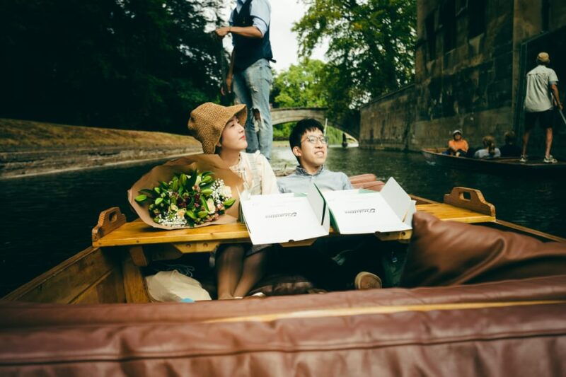 cambridge-shared-punting-tour-with-guide