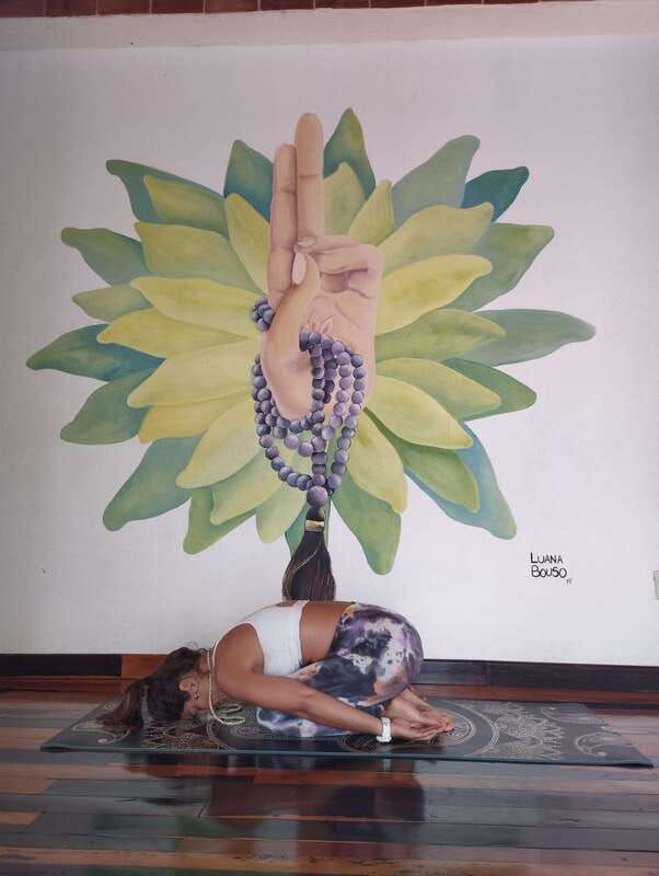 cancun-hatha-yoga-class-with-mindfulness-meditation