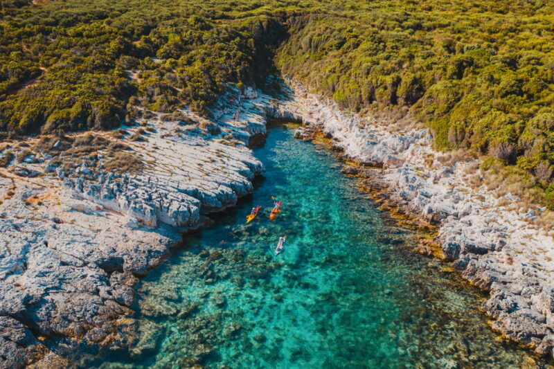 cape-kamenjak-cave-and-safari-experience-by-kayak