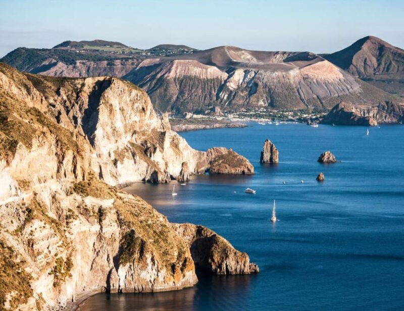 capo-dorlando-mini-cruises-to-vulcano-panarea-stromboli
