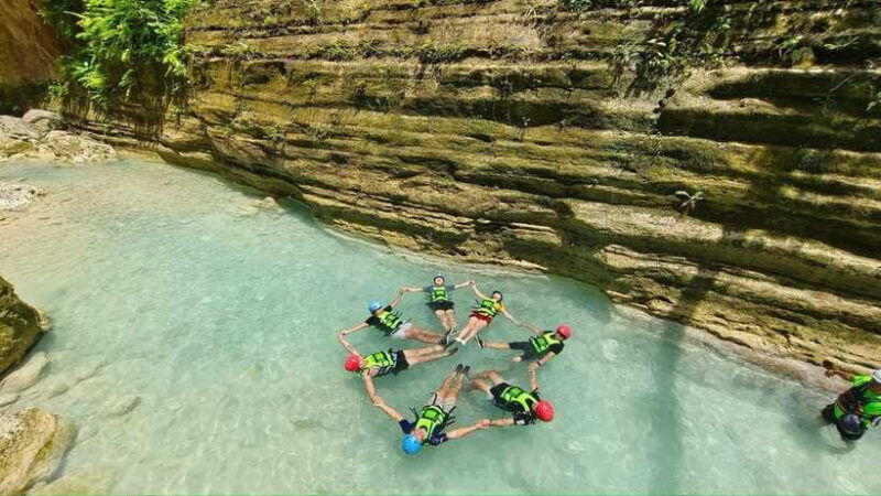 cebu-moalboal-snorkeling-kawasan-canyoneering-adventure