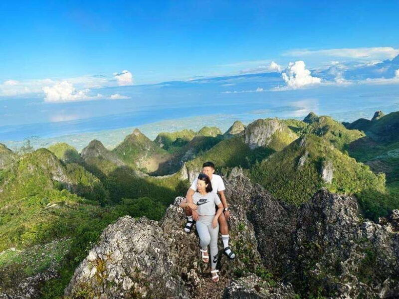 cebu-osmena-peak-hike-and-sardines-run-snorkel-adventure