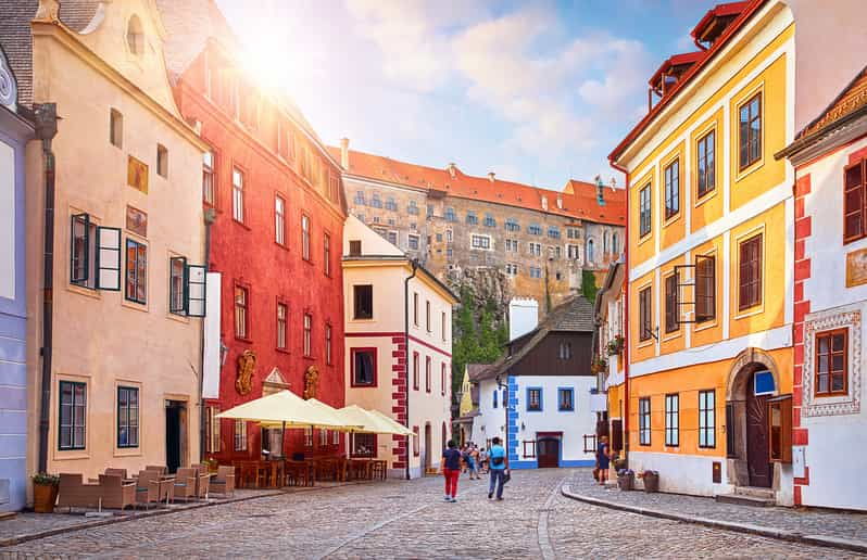 cesky-krumlov-private-2-hour-city-walking-tour