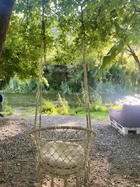 chania-ebike-eco-long-tour-traditional-snack