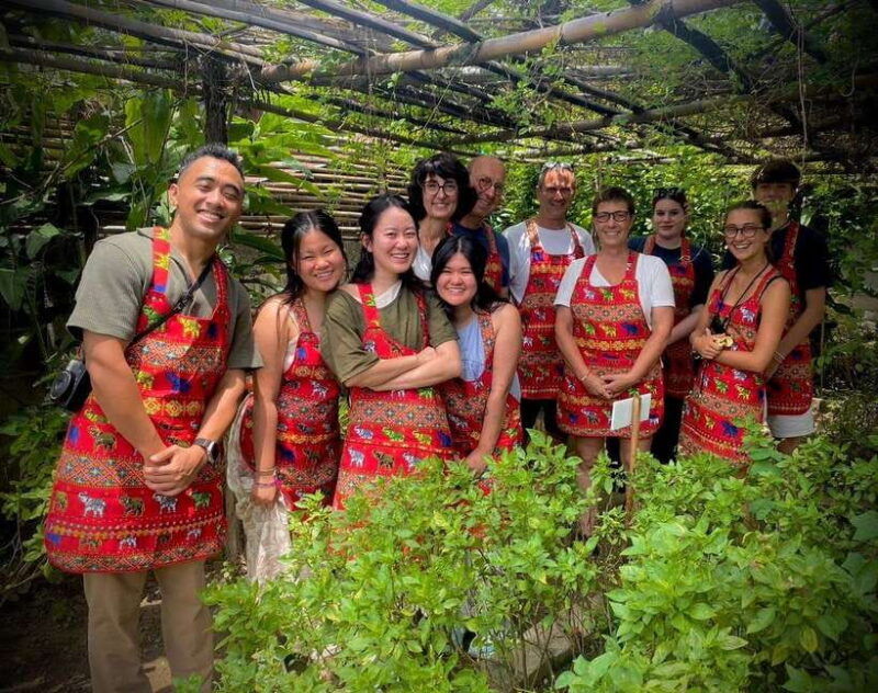 chiang-mai-cooking-class-market-and-thai-herbs-garden-tour