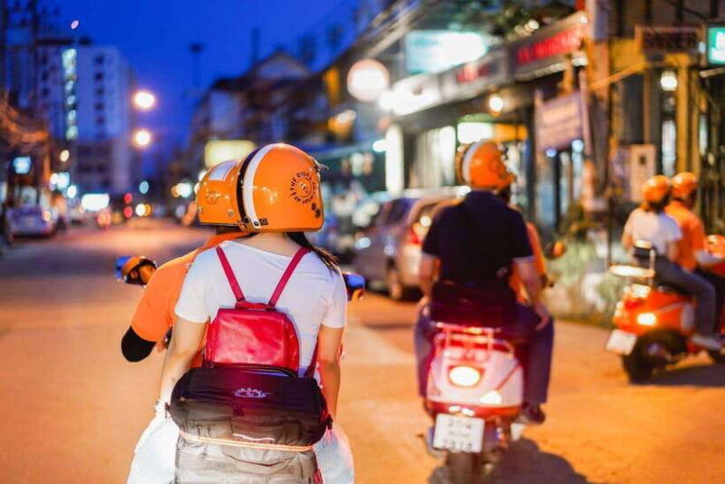 chiang-mai-discover-chiang-mais-after-dark-by-vespa-tour