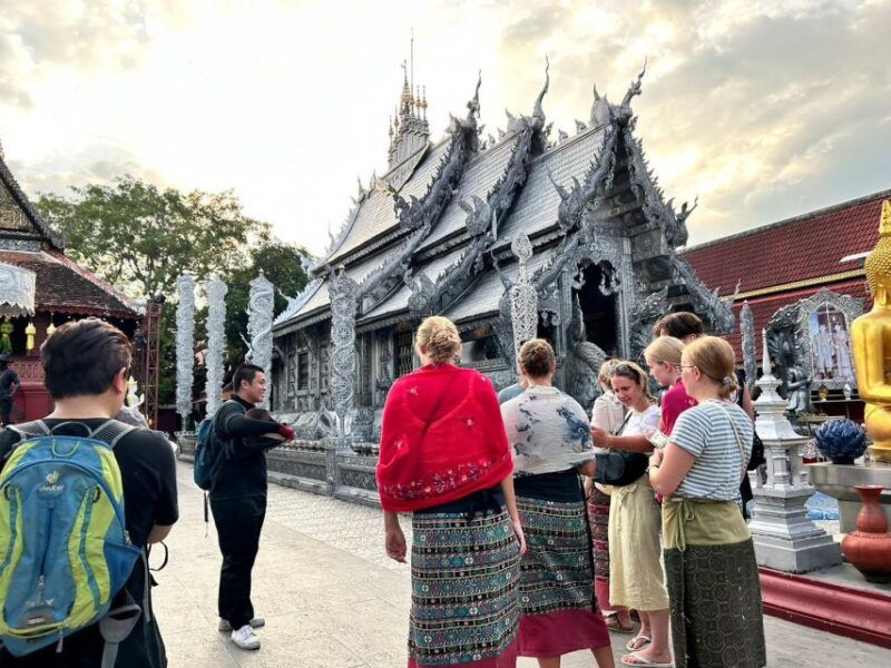 chiang-mai-half-day-old-town-cycling-tour