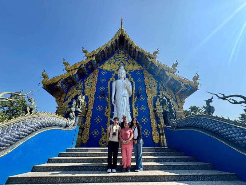 chiang-rai-must-see-top-of-7-attractions-private-tour