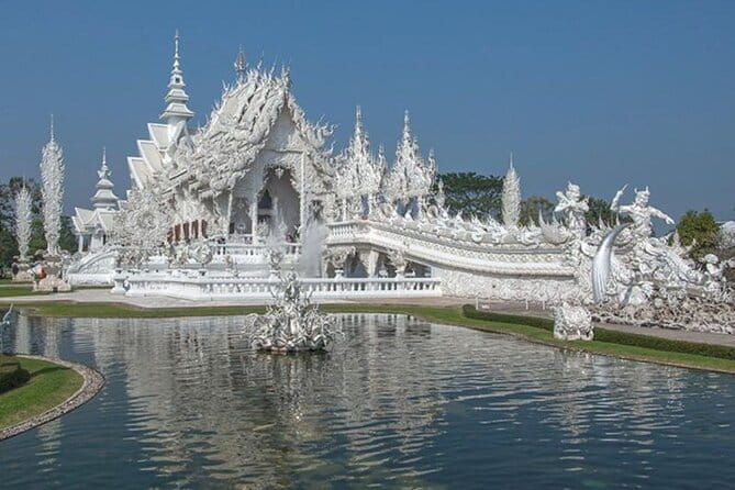 Chiang Rai White, Blue, Red Temples and Long Neck 1 Day Tour - Practical Tips for Your Day Trip