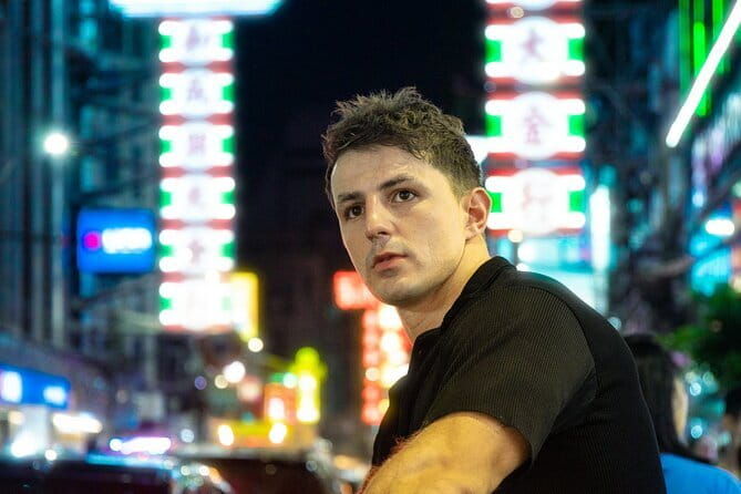 Chinatown (Yaowarat Road) Neon Photoshoot - Why This Photoshoot Stands Out