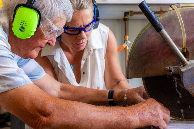 Cindy Poole Glass Artist: Discover and Create Experience - The Art of Kiln-Forming and Recycled Glass