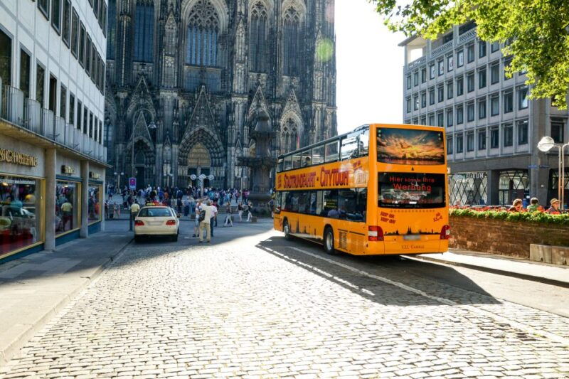 cologne-24h-hop-on-hop-off-sightseeing-bus-ticket