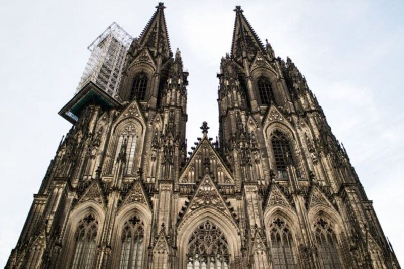 cologne-custom-private-walking-tour-with-a-local-guide