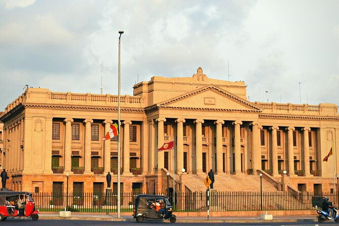 Colombo City Tour - The Highlights of Your Day in Colombo
